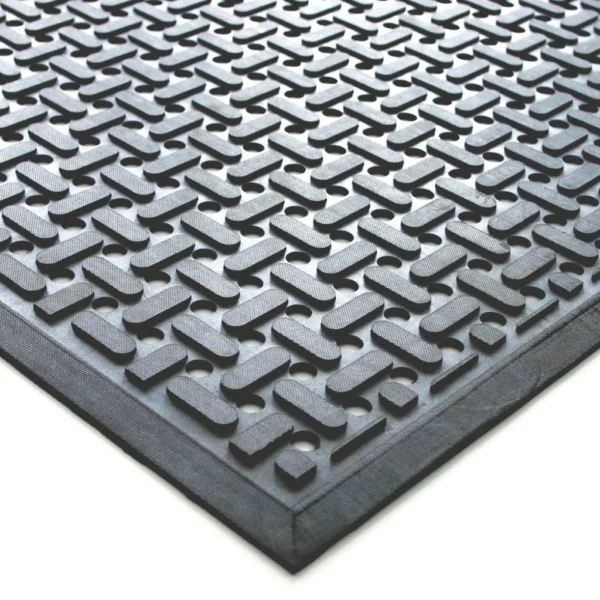 Non-Slip Oil-Resistant Ablution Mat with Drainage