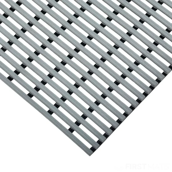 Slip-Resistant Plastic Duckboard Pool Matting Rolls
